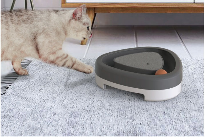 Toy Smart Funny Cat Triangle Turntable Electric Toy Cat Scratcher