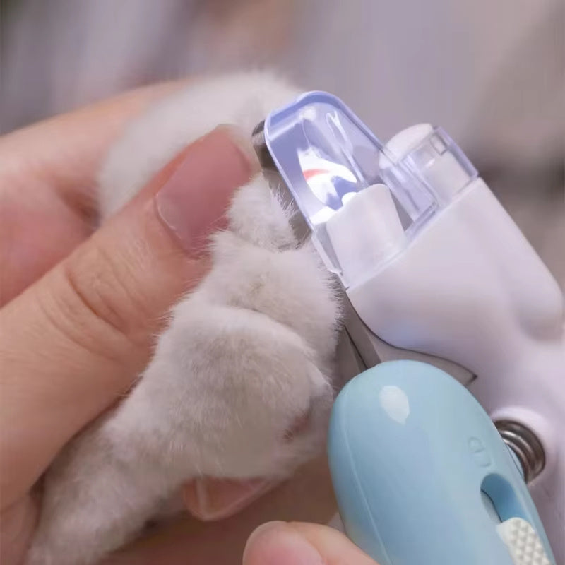 Labor-Saving Pet Nail Clippers for Dogs & Cats – Professional Nail Trimmer